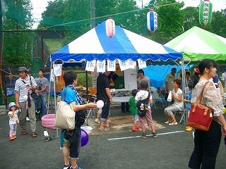 2011年たまプラーザ夏まつり 盆踊り会場（美しが丘公園・グラウンド）