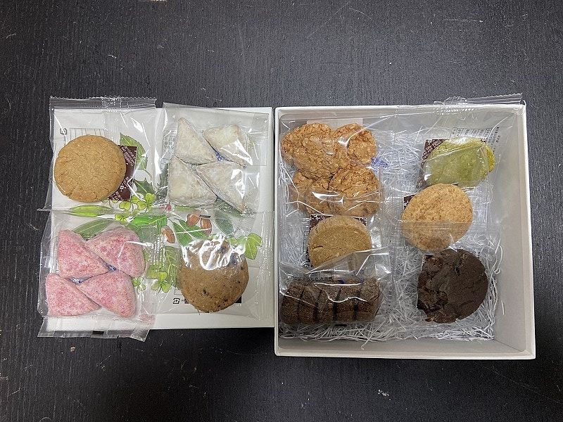 Ryoura - リョウラ｜世田谷区用賀のフランス菓子店