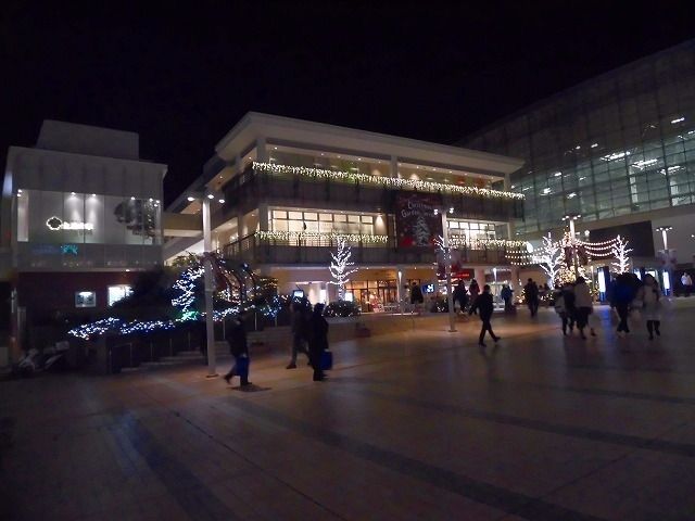 たまプラーザ駅北口敷地内　２０１６年　たまプラーザ　クリスマス